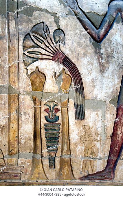 Medinet Habu, Luxor, Egypt, Djamet, mortuary temple of King Ramses III, XX dyn. 1185 -1078 B.C: flowers and vases