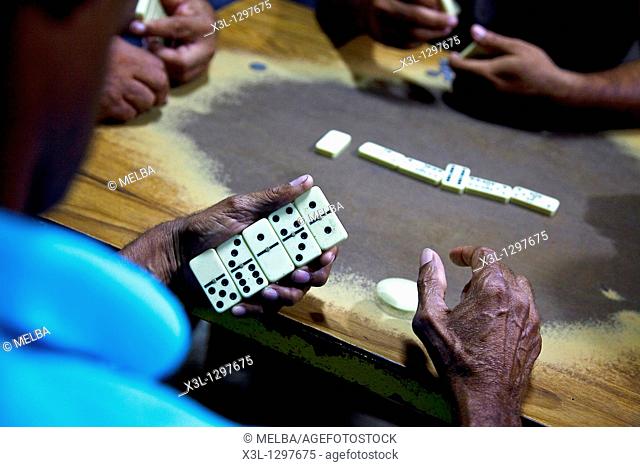 Men playing dominoes in Antón, Panamá
