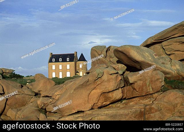House, Cote du Granit Rose, Ploumanac'h, Brittany, France, House, Cote du Granit rose, Brittany, Rocks, boulder, France, Europe