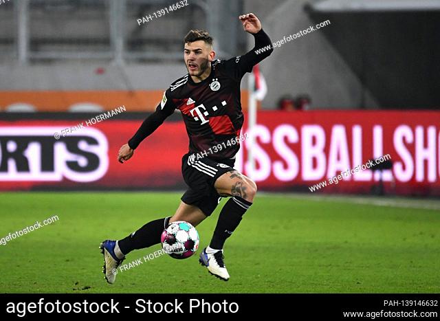 Lucas HERNANDEZ (FC Bayern Munich), action, single action, single image, cut out, whole body shot, whole figure. Soccer 1