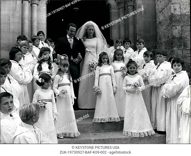 Sep. 27, 1973 - Here is Miss Christine H?l?ne Roussel and Jean de Luynes, Duke of Chevreuse, exiting the church after their wedding along with their flower...