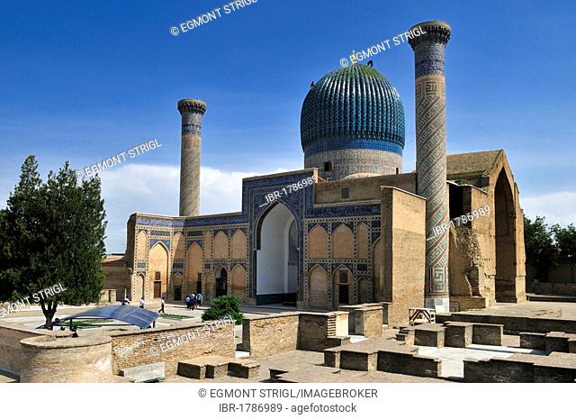 Gur Emir, Gur-Amir, Guri Amir mausoleum, tomb of Timur, Temur, Tamerlane, Samarkand, Silk Road, Uzbekistan, Central Asia