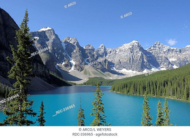 Moraine Lake, Valley of the ten Peaks, Banff national park, Rocky Mountains, Icefield Parkway, Alberta, Canada