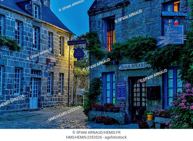 France, Finistere, Locronan, urban landscape of a small traditional Breton village at night