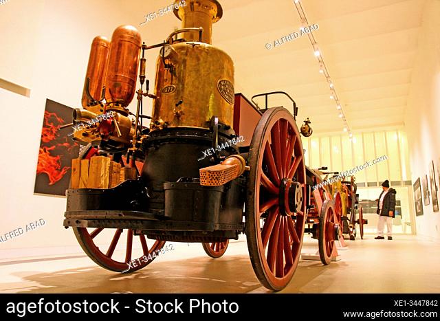 old fire steam pump, exhibition Espai Bombers, Barcelona, ??Catalonia, Spain