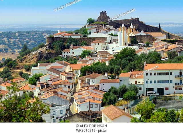 Alegrete, a dramatic Portuguese medieval hill-top village near Portalegre in the Alentejo region bordering Spain, Portugal, Europe