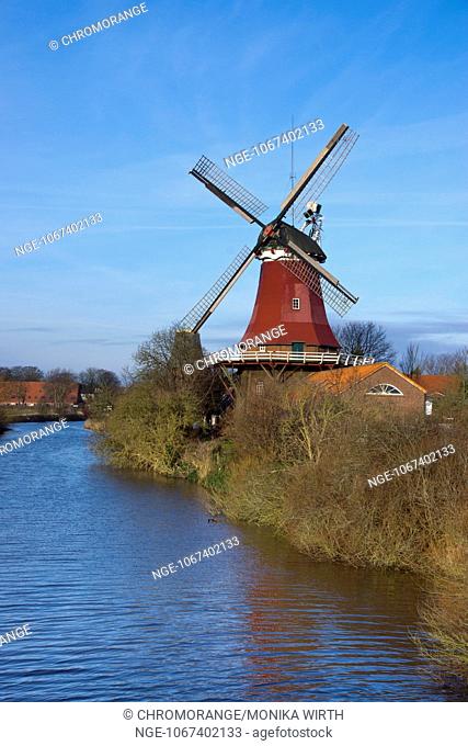Windmill, Dutch gallery type, one of the twin mills of Greetsiel, commune Krummhoern, district Aurich, East Frisia, Lower Saxony, Germany, Europe