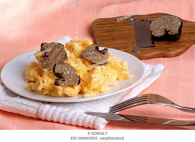 organic summer truffle with some scrambled eggs