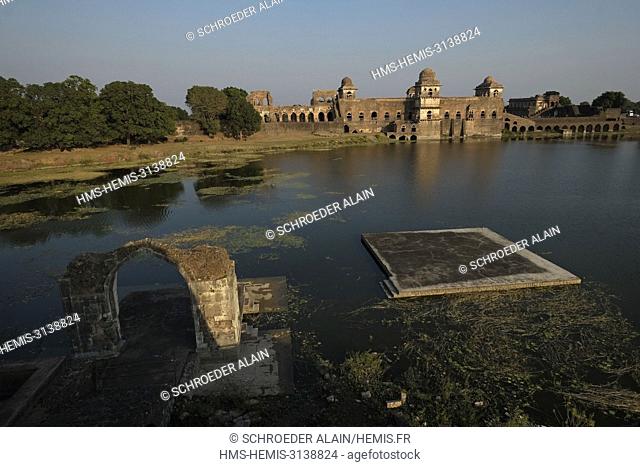 India, Madhya Pradesh State, Mandu, Jahaz Mahal fortress