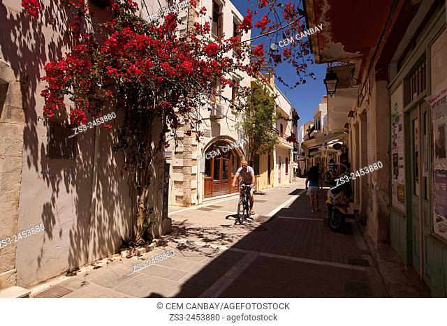 Street scene from the old town, Rethymno, Crete, Greek Islands, Greece, Europe