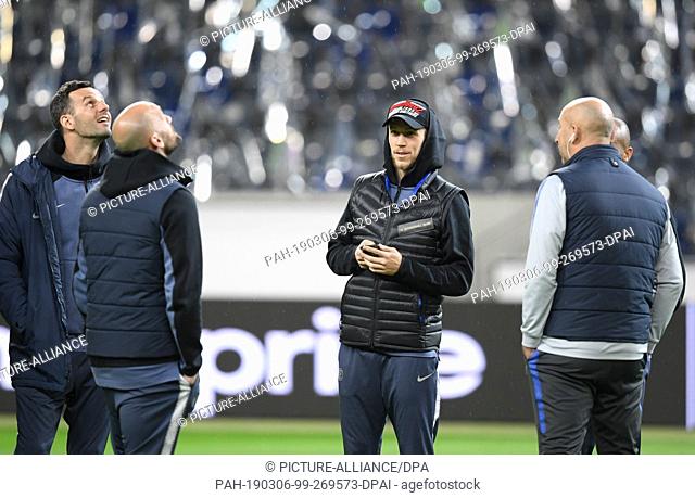 06 March 2019, Hessen, Frankfurt/Main: Ivan Perisic (M) from Inter Milan is on the pitch of the Commerzbank Arena. Eintracht Frankfurt and Inter Milan will meet...