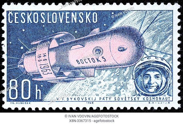 Soviet spaceship Vostok-5, Valery Bykovsky, postage stamp, Czechoslovakia, 1963