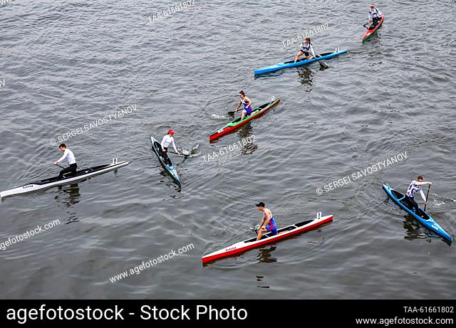 RUSSIA, MOSCOW - SEPTEMBER 2, 2023: Canoeists take part in the Goodwill Cup international canoeing and kayaking competition on the Moskva River