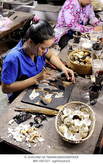 Women working on a mosaic in a factory for lacquerware, Ho Chi Minh City, Saigon, South Vietnam, Vietnam, Southeast Asia, Asia
