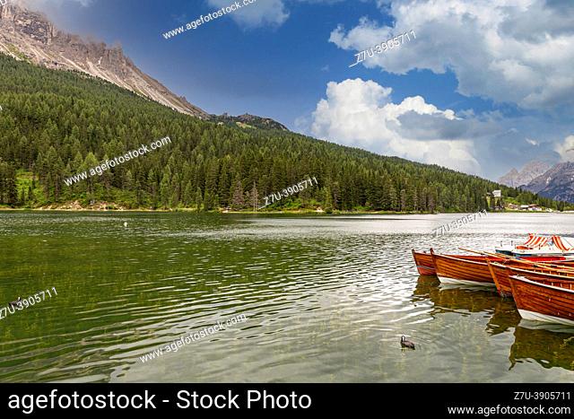 view ok Lake Misurina is the largest natural lake of the Cadore