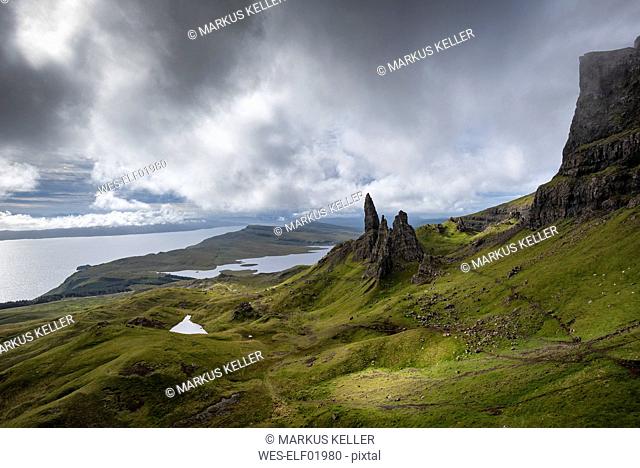 UK, Scotland, Inner Hebrides, Isle of Skye, Trotternish, Old Man of Storr