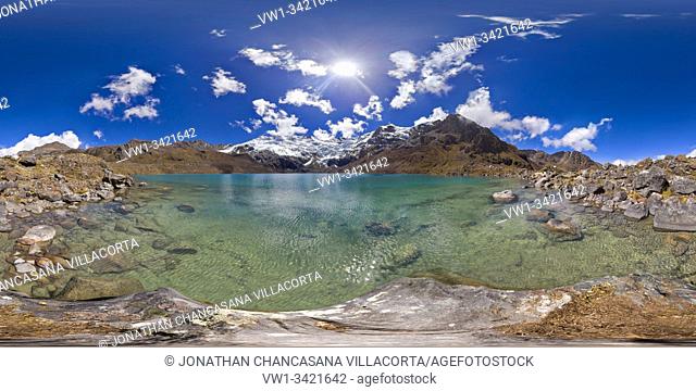 beautiful view of a 360 degree panoramic picture at the foot of the Andean lagoon called cochagrande. Huancayo - Peru