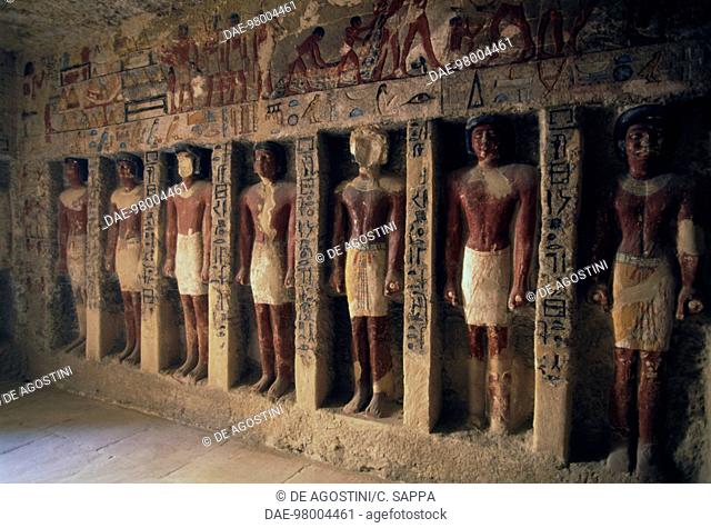 Niches with statues of the butchers of Unas, Mastaba of Irukaptah Khenu or of the Butchers, Necropolis of Saqqara, Memphis (UNESCO World Heritage List, 1979)