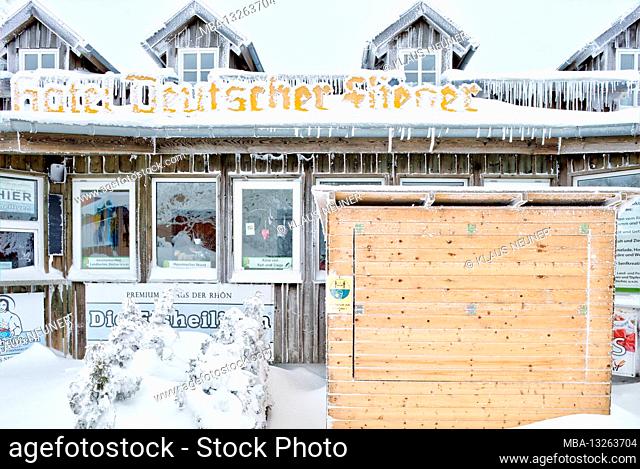 Hotel Deutscher Flieger, Wasserkuppe, winter, house facade, architecture, iced up, frost, snow, Rhoen, Hesse, Germany, Europe