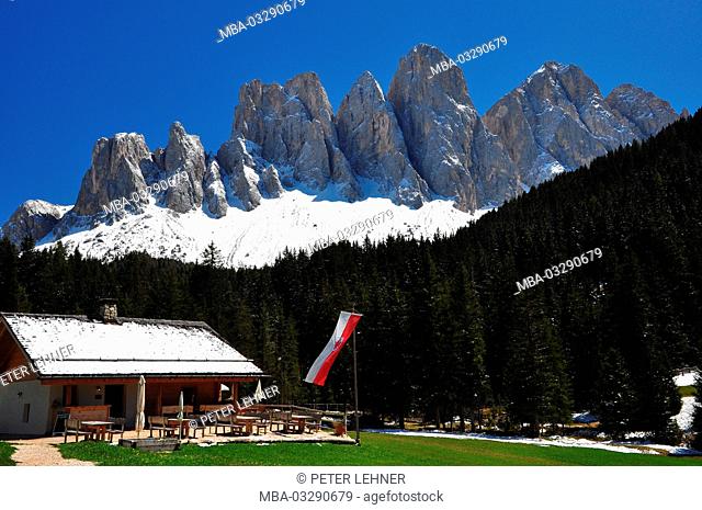 Italy, South Tirol, Villnösstal (Val di Funes), nature reserve, Zanser Schwaige, the Dolomites
