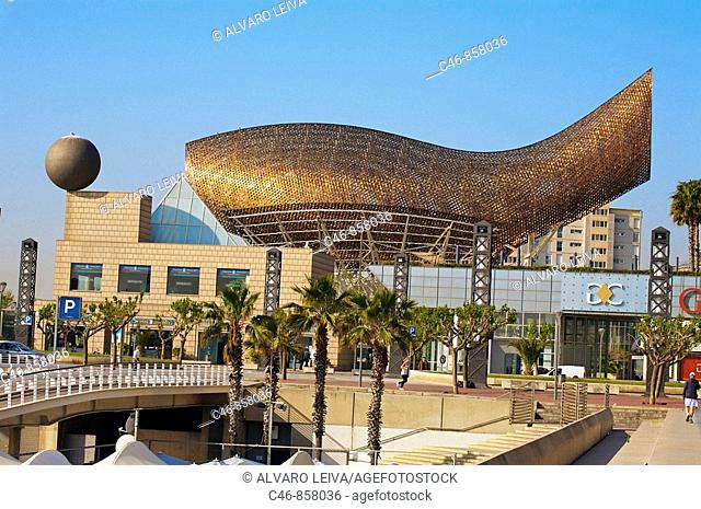 'Peix' (fish) sculpture by Frank O. Gehry at Port Olimpic, Barcelona. Catalonia, Spain
