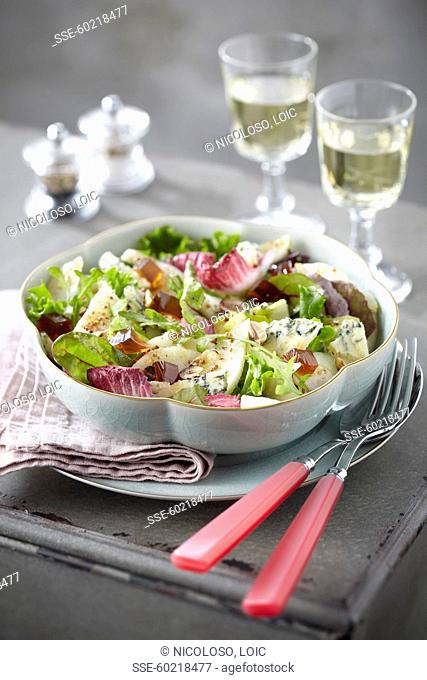 English Stilton salad