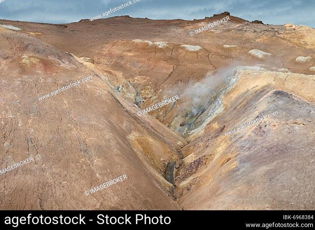 Fumaroles, solfataras, solfataras field at the volcano Námafjall, high temperature area Námaskarð or Namskard, Námafjall, Mývatn North Iceland, Iceland, Europe