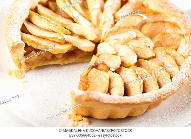 Close-up of an apple pie on plate