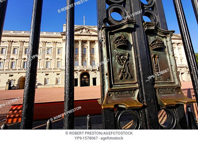 The gates of Buckingham Palace, London, UK