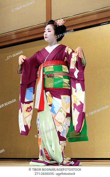 Japan; Kyoto; kyomai, dance, dancer, maiko,