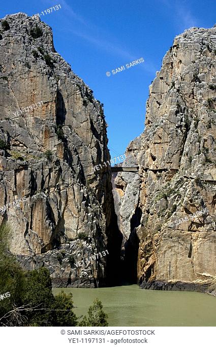 Bridge over Desfiladero de los Gaitanes, a 700m high pass in the El Chorro gorge, Andalusia, Spain