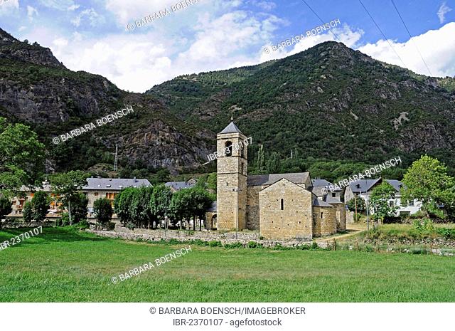 Sant Feliu, Romanesque church, UNESCO World Cultural Heritage Site, Barruera, La Vall de Boi, Pyrenees, Lleida province, Catalonia, Spain, Europe, PublicGround