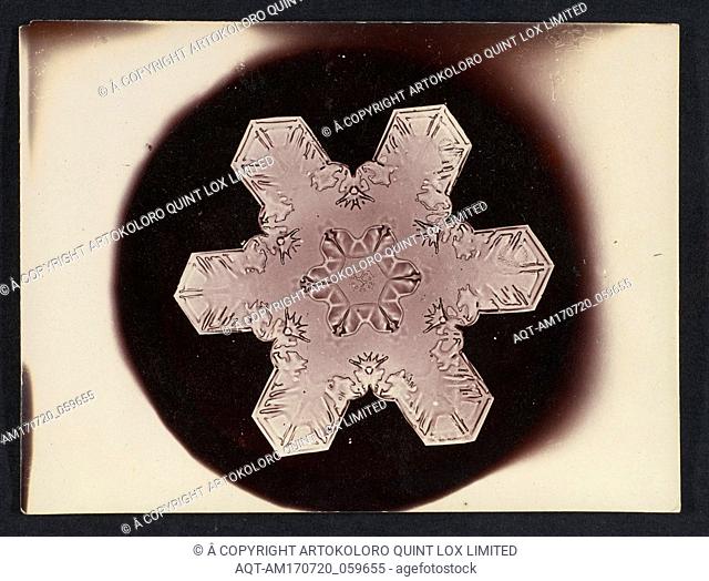 [Snow Crystal], 1890sâ€“1920s, Gelatin silver print, Image: 2 13/16 Ã— 2 15/16 in. (7.1 Ã— 7.4 cm), Photographs, Wilson Alwyn Bentley (American, 1865â€“1931)