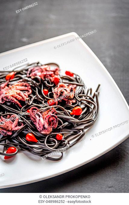 Pasta with wheat germ and black cuttlefish ink