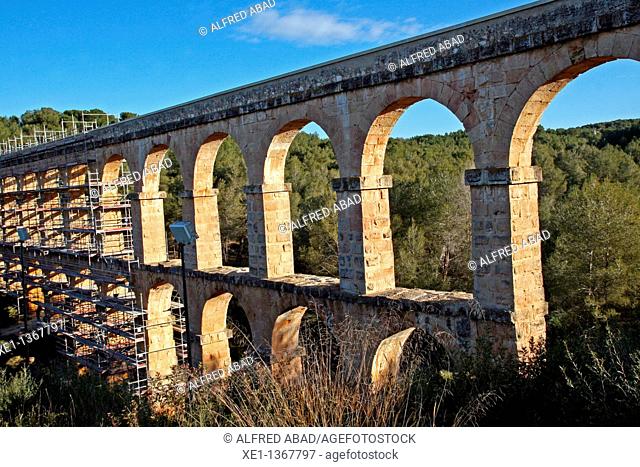 Les Ferreres roman acueduct, Pont del Diable, Tarragona, Catalonia, Spain