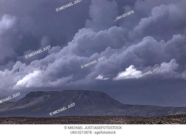 Monsoonal moisture appears near Zion National Park, Utah