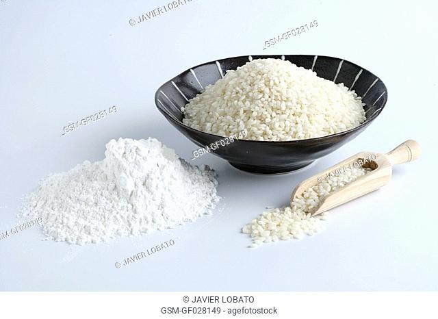Rice flour and round grain rice