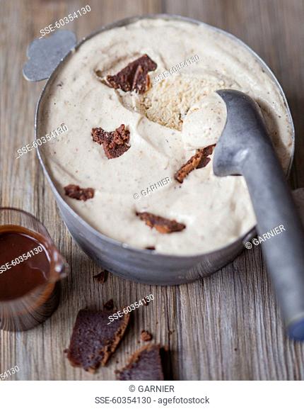 Hazelnut ice cream and chocolate fondant flakes