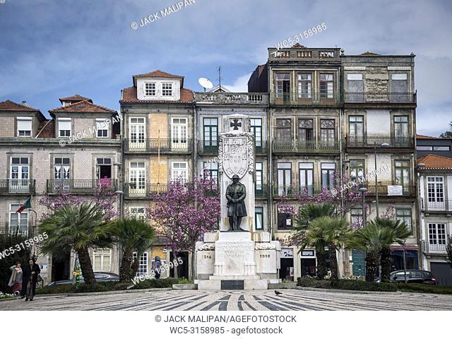 praca carlos alberto square in old town central porto portugal