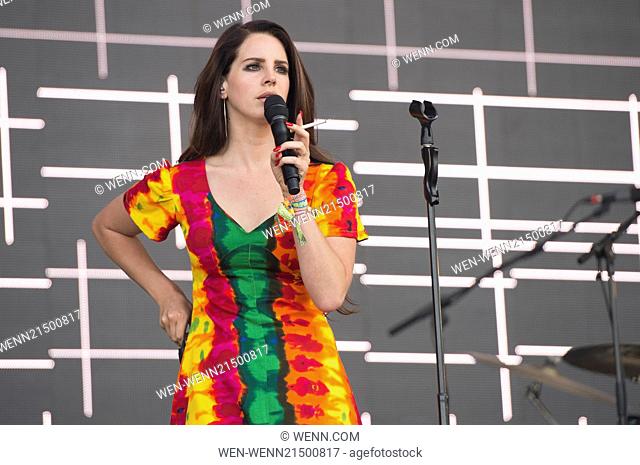 Glastonbury Festival 2014 - Performances - Day 3 - Lana Del Rey Featuring: Lana Del Rey Where: Glastonbury, United Kingdom When: 28 Jun 2014 Credit: WENN