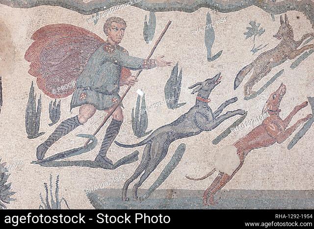 Hunting scene mosaics, the Roman Villa del Casale (Villa Romana del Casale), UNESCO World Heritage Site, Piazza Armerina, Enna, Sicily, Italy, Europe