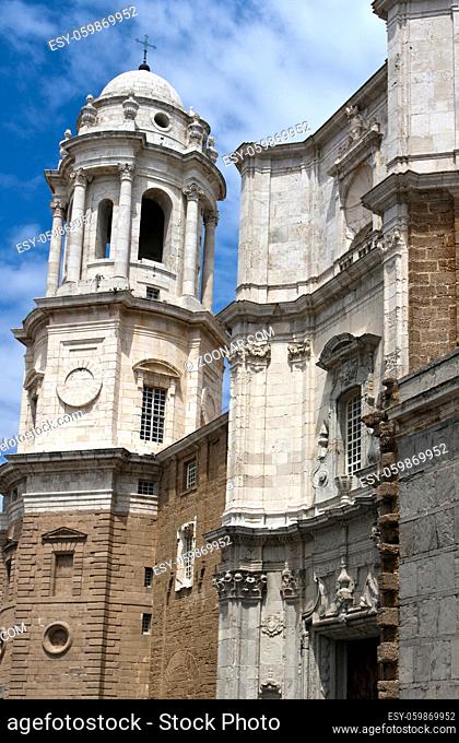 Teilansicht der Kathedrale von Cadiz, Spanien