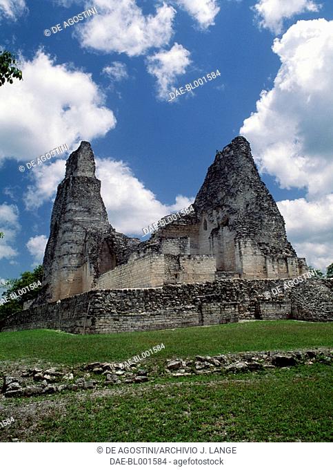 Structure I with towers, Rio Bec style, Xpuhil or Xpujil, Campeche, Mexico. Mayan civilisation, 7th-10th century