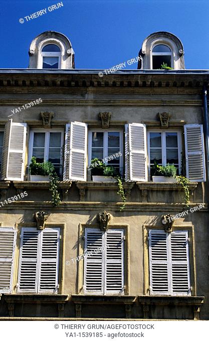 Typical facade of old building, Quartier de l'Outre Seille, Metz, Moselle, Lorraine region, France