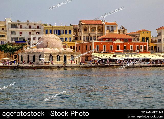 Greece, Crete, Chania, Promenade in front of¶ÿKucuk Hasan Pasha Mosque