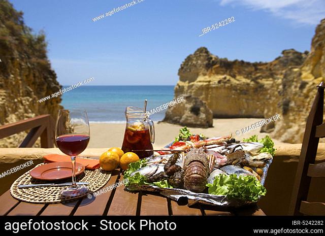 Restaurant at Praia dos Tres Irmaos near Alvor, Algarve, Portugal, Europe