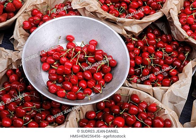 France, Rhone, Villefranche-sur-Saône, the market, close up of cherrys