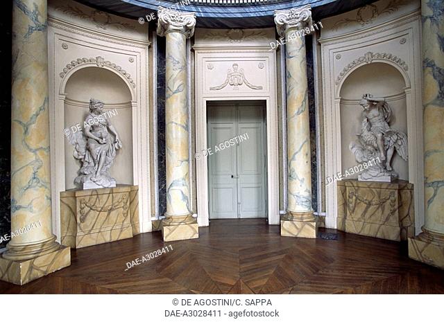 Room with niches and marble statues, Chabert Castle (18th century), wine producers' museum, Boen-sur-Lignon, Rhone-Alpes, France