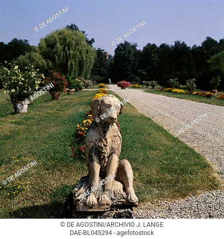 Stone dog in the garden of Villa Sorra, Castelfranco Emilia, Emilia-Romagna. Italy, 18th century