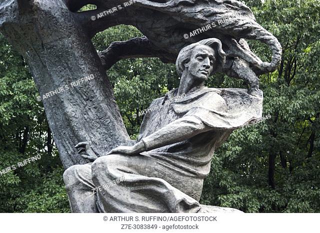 Chopin statue, Lazienki Park, Warsaw, Poland, Europe